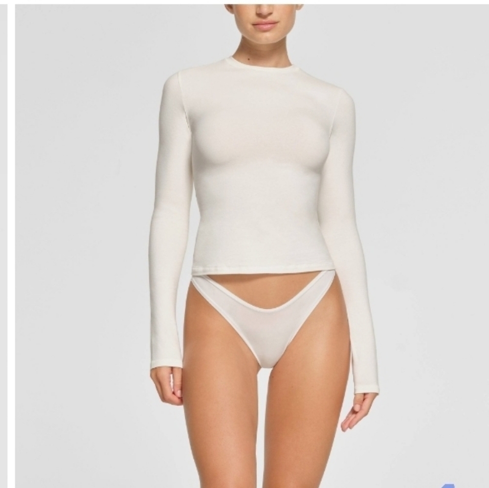Skims Cotton long sleeve top